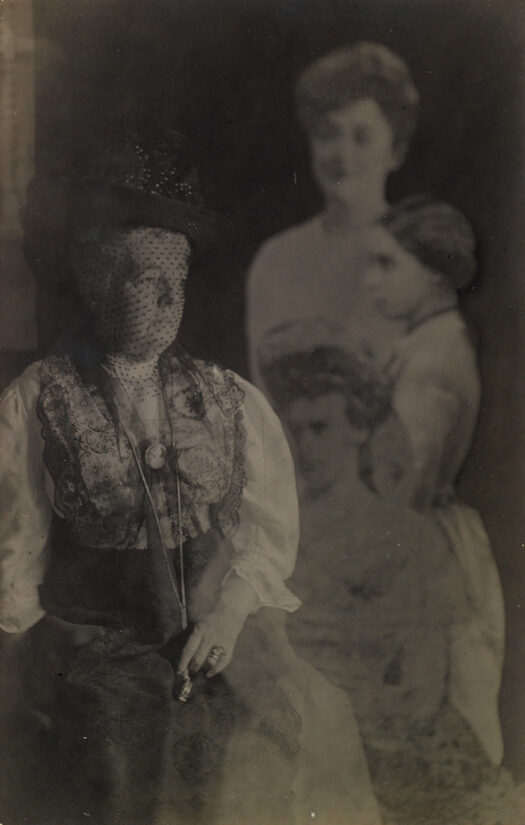 Keeler Women and 3 Spirits 2 Spirit Photograph